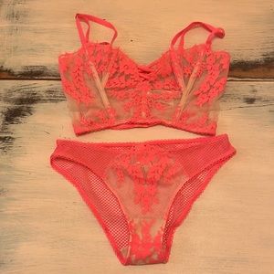 VS Pink Bustier Set